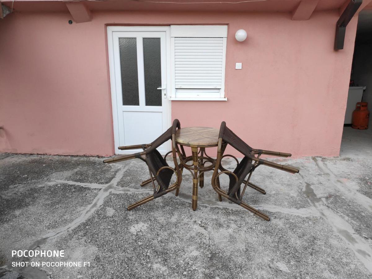 Apartman Pavle 2 Virpazar Exterior foto